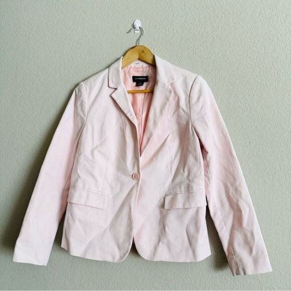 Liz Claiborne Career Pink Blazer Notched Lapel and Fitted Silhouette Size Small - Picture 3 of 9